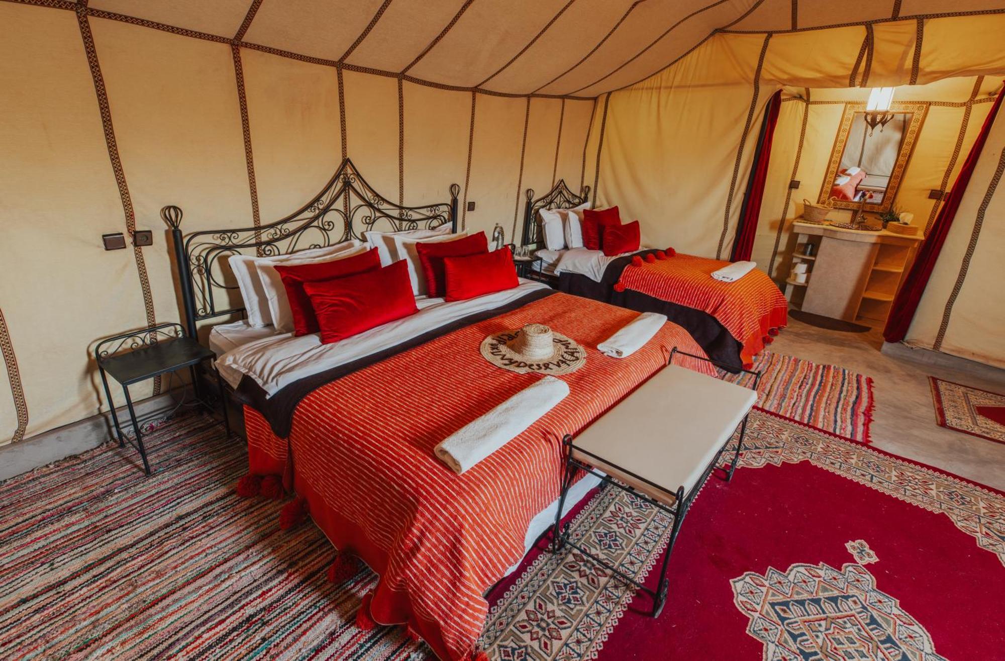 Glamping Milenario Merzouga Exterior foto