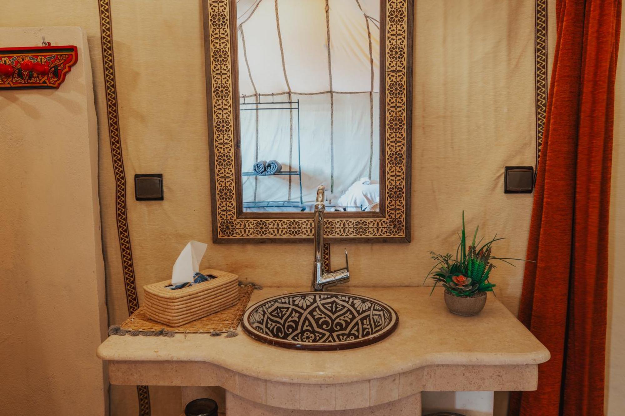 Glamping Milenario Merzouga Exterior foto